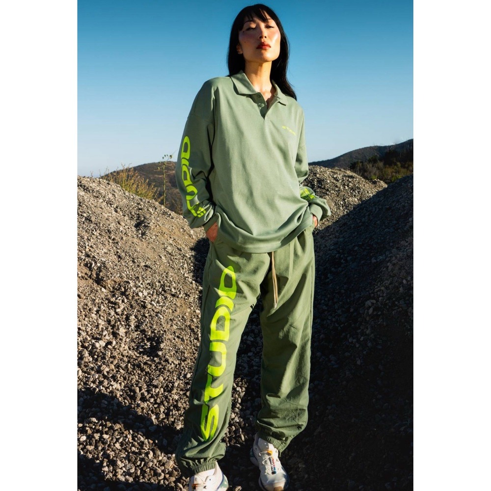 Supervsn Studios Collab‎ Pacson T-shirt Green Size M NWT Neon Collar Long Sleeve